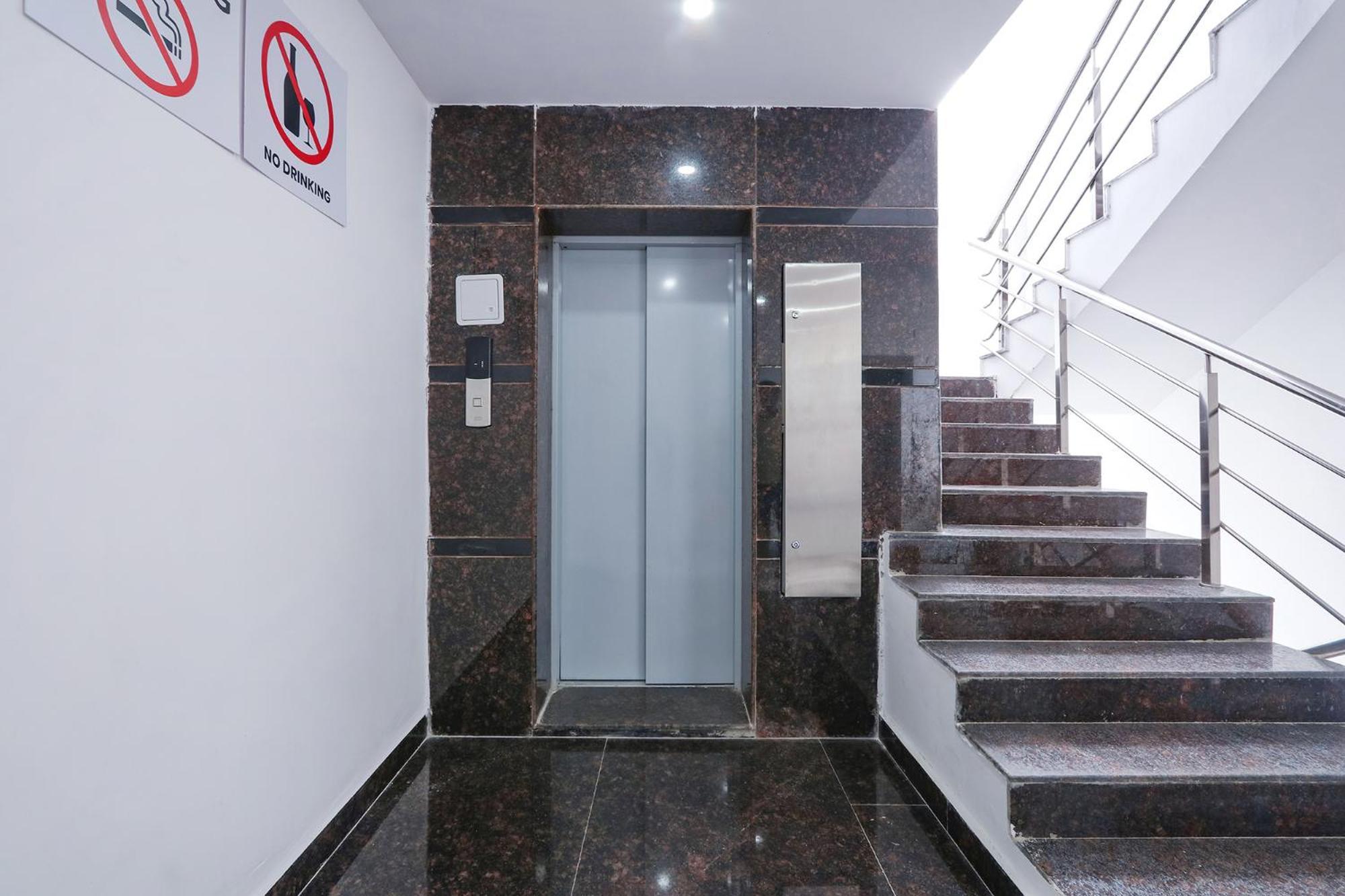 Fabhotel Relax Inn Хидерабад Екстериор снимка